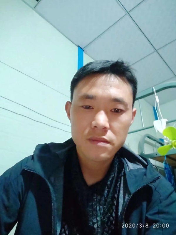 悟的第一张照片--师宗中老年相亲网